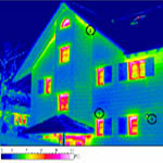 Tepelný most - snímek termografické kamery a viditelné tepelné úniky